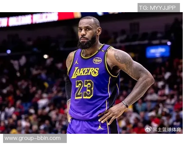 詹姆斯夫妇亲临现场支持洛杉矶道奇队精彩比赛未赴客场